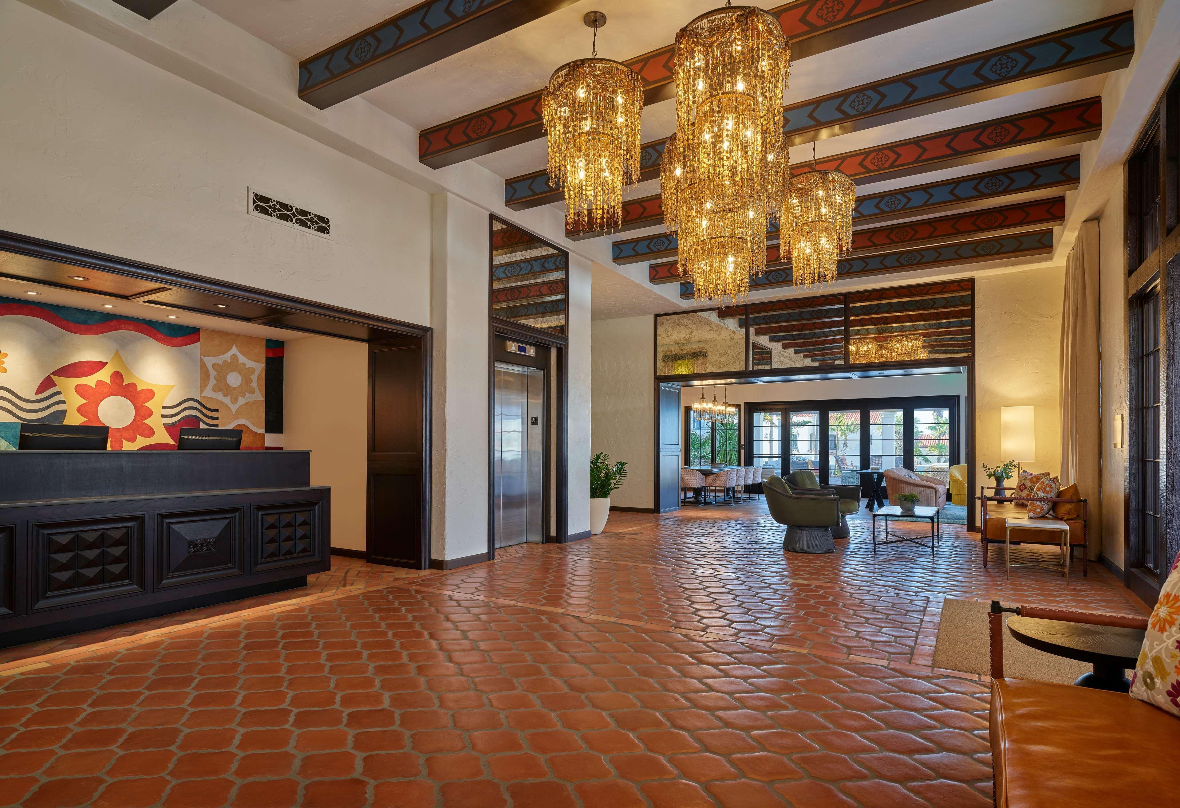 Mar Monte Hotel, In The Unbound Collection By Hyatt Santa Barbara Bagian luar foto