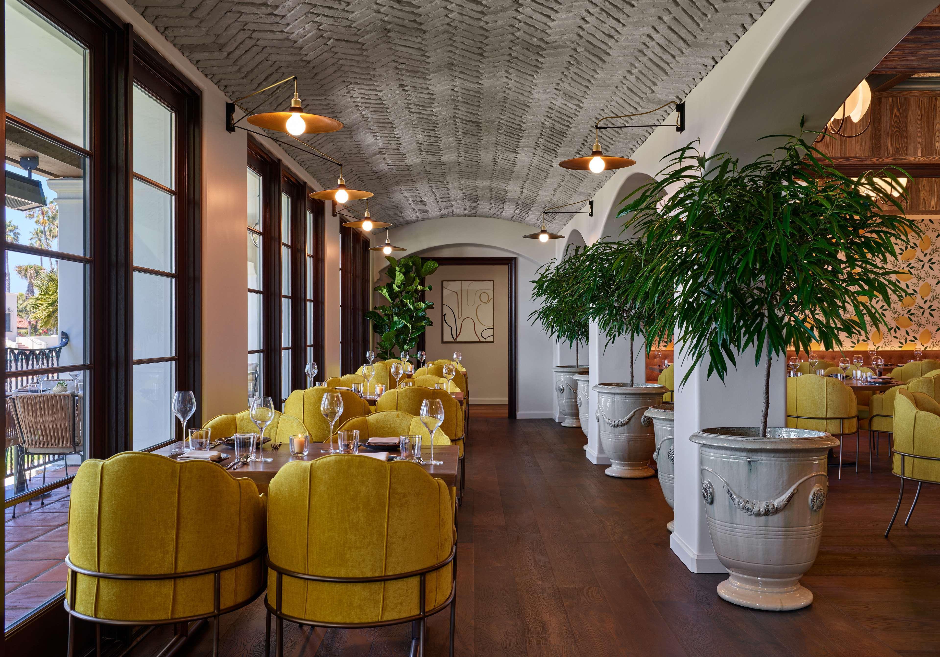 Mar Monte Hotel, In The Unbound Collection By Hyatt Santa Barbara Bagian luar foto