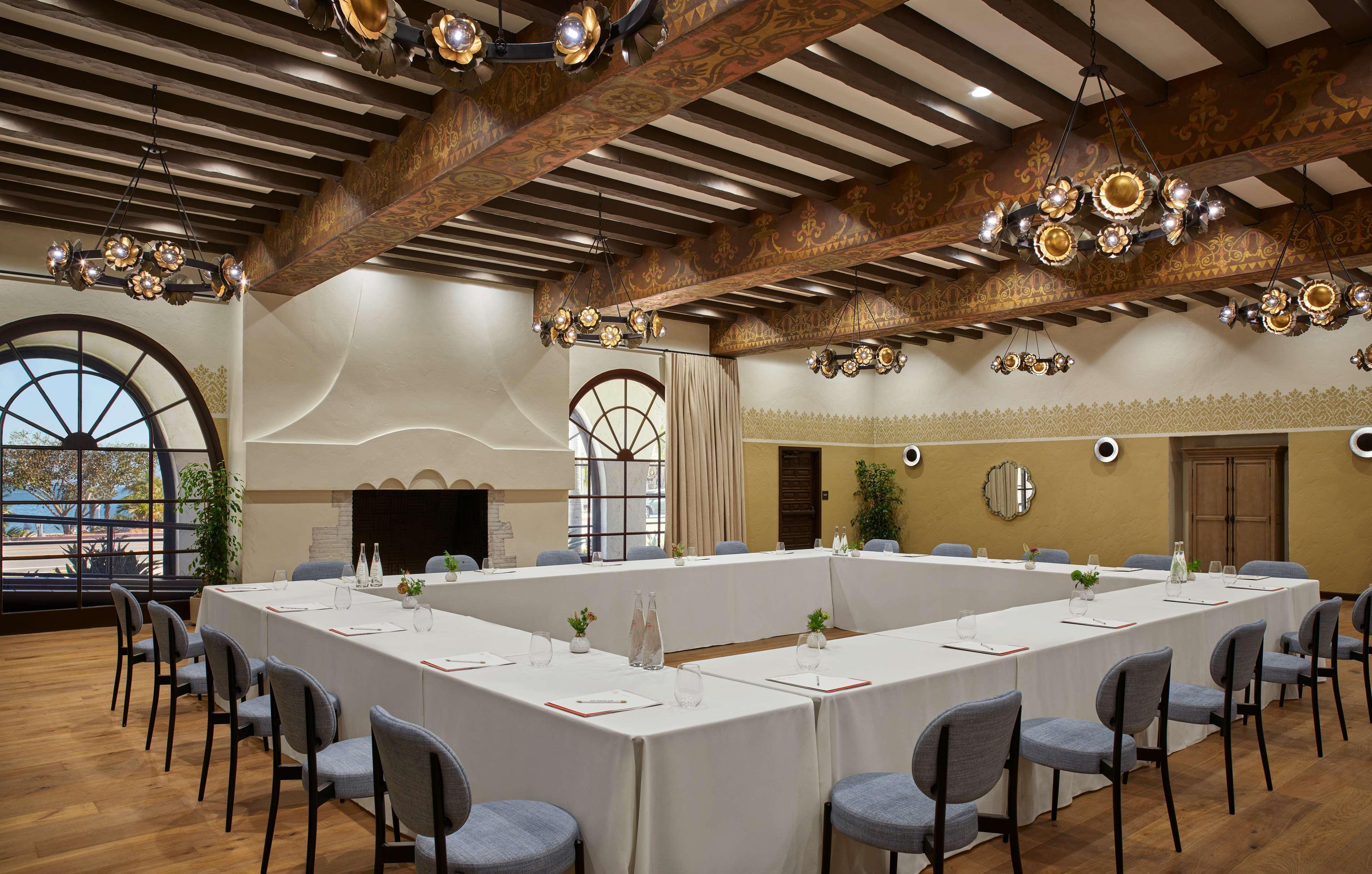 Mar Monte Hotel, In The Unbound Collection By Hyatt Santa Barbara Bagian luar foto